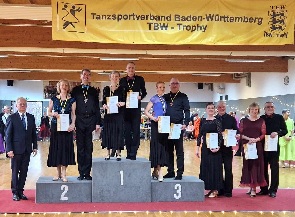 Medaillenregen für das Tanzsport-Zentrum Mosbach